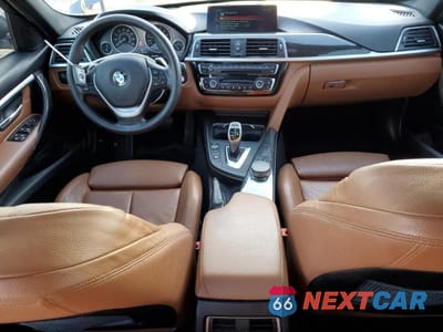 Zdjęcie 8 z 12 samochodu: 2017 BMW 330 XI VIN:WBA8D9G36HNU62702 - miniatura