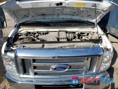 Zdjęcie 7 z 10 samochodu: 2017 FORD ECONOLINE E450 SUPER DUTY CUTAWAY VAN VIN:1FDFE4FS4HDC26571 - miniatura