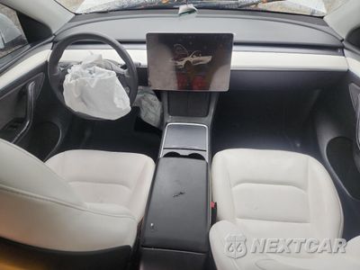 Zdjęcie 8 z 15 samochodu: 2023 TESLA MODEL Y VIN:7SAYGAEE4PF931561 - miniatura