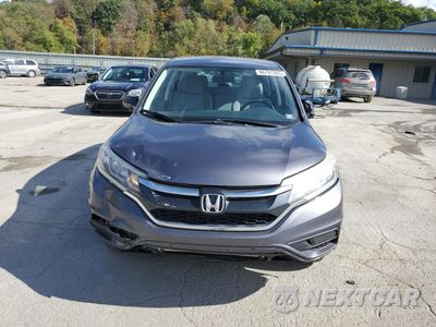 Piąte zdjęcie samochodu w środku: 2016 HONDA CR-V LX VIN:2HKRM4H38GH688246 - miniatura
