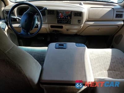 Zdjęcie 8 z 12 samochodu: 2001 FORD F250 SUPER DUTY VIN:1FTSX21P46EB76055 - miniatura