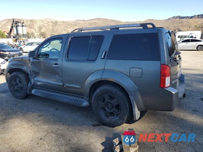 Drugie zdjęcie samochodu z przodu: 2005 NISSAN PATHFINDER LE VIN:5N1AR18U65C778473 - miniatura
