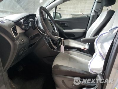 Zdjęcie 7 z 15 samochodu: 2019 CHEVROLET TRAX LS VIN:3GNCJKSB6KL276488 - miniatura