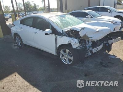 Czwarte zdjęcie samochodu z boku: 2017 CHEVROLET VOLT LT VIN:1G1RA6S58HU121145 - miniatura