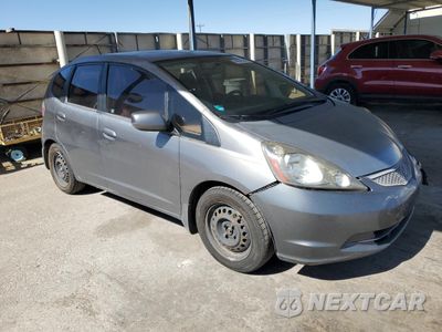 Czwarte zdjęcie samochodu z boku: 2012 HONDA FIT VIN:JHMGE8H39CS004973 - miniatura