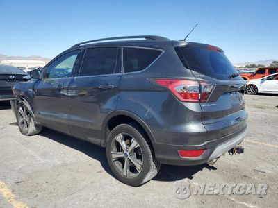 Drugie zdjęcie samochodu z przodu: 2017 FORD ESCAPE SE VIN:1FMCU9G9XHUB01640 - miniatura