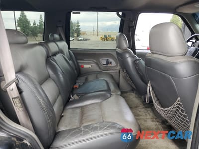 Zdjęcie 11 z 15 samochodu: 2000 CHEVROLET TAHOE C1500 VIN:1GNEC13RXYR113305 - miniatura