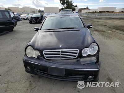 Piąte zdjęcie samochodu w środku: 2005 MERCEDES-BENZ C 240 4MATIC VIN:WDBRF81J05F674051 - miniatura