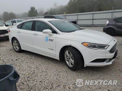 Czwarte zdjęcie samochodu z boku: 2018 FORD FUSION SE HYBRID VIN:3FA6P0LU8JR118731 - miniatura