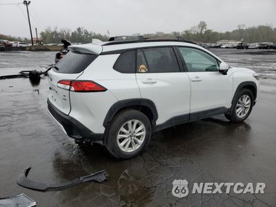 Trzecie zdjęcie samochodu z tyłu: 2022 TOYOTA COROLLA CROSS LE VIN:7MUCAABG7NV020461 - miniatura