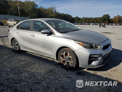 Czwarte zdjęcie samochodu z boku: 2019 KIA FORTE FE VIN:3KPF24AD8KE083345 - miniatura