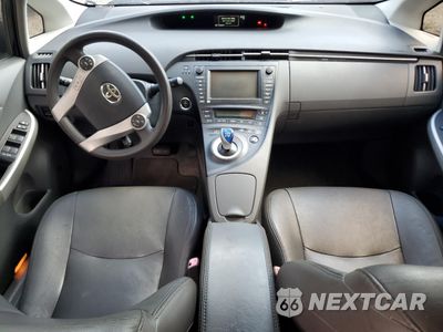 Zdjęcie 8 z 14 samochodu: 2010 TOYOTA PRIUS VIN:JTDKN3DU2A0144966 - miniatura