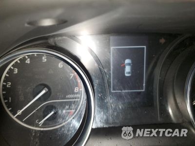Zdjęcie 9 z 13 samochodu: 2018 TOYOTA CAMRY L VIN:4T1B11HK7JU076063 - miniatura