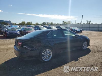 Trzecie zdjęcie samochodu z tyłu: 2018 TOYOTA CAMRY HYBRID VIN:4T1B21HK8JU503456 - miniatura