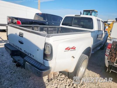 Trzecie zdjęcie samochodu z tyłu: 2008 FORD F450 SUPER DUTY VIN:1FTXW43RX8EA95700 - miniatura