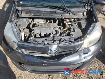 Zdjęcie 11 z 12 samochodu: 2013 TOYOTA YARIS VIN:JTDKTUD37DD569227 - miniatura