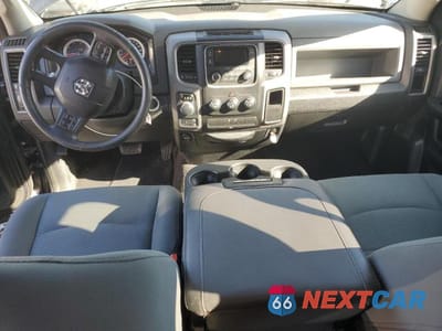 Zdjęcie 8 z 12 samochodu: 2017 RAM 1500 ST VIN:1C6RR7FT7HS560855 - miniatura