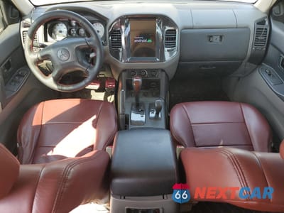 Zdjęcie 8 z 15 samochodu: 2006 MITSUBISHI MONTERO LIMITED VIN:JA4MW51S46J003154 - miniatura