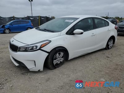 2017 KIA FORTE LX 3KPFK4A77HE108612 - główne zdjęcie licytacji z USA - miniatura