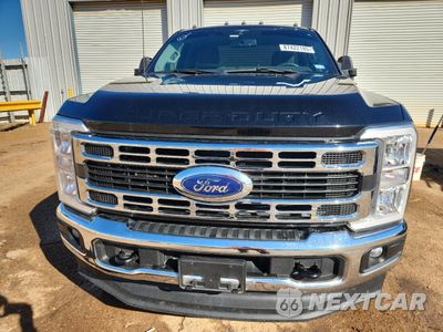 Piąte zdjęcie samochodu w środku: 2023 FORD F350 SUPER DUTY VIN:1FTRF3BT2PEE07751 - miniatura