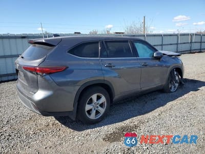 Trzecie zdjęcie samochodu z tyłu: 2020 TOYOTA HIGHLANDER L VIN:5TDBZRBH4LS004611 - miniatura