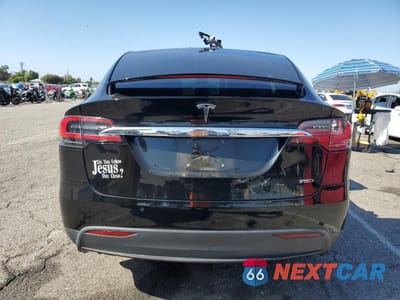 Zdjęcie 6 z 15 samochodu: 2018 TESLA MODEL X VIN:5YJXCAE2XJF113494 - miniatura