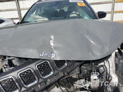 Zdjęcie 11 z 12 samochodu: 2024 JEEP COMPASS LATITUDE VIN:3C4NJDBN2RT605799 - miniatura