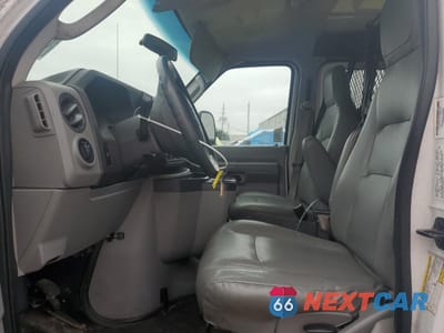 Zdjęcie 7 z 14 samochodu: 2012 FORD ECONOLINE E350 SUPER DUTY VAN VIN:1FTSE3ES0CDA08778 - miniatura