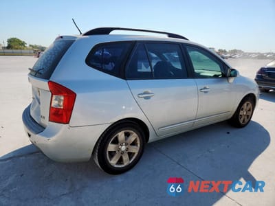 Trzecie zdjęcie samochodu z tyłu: 2009 KIA RONDO BASE VIN:KNAFG528X97222617 - miniatura