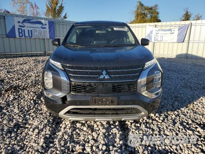 Piąte zdjęcie samochodu w środku: 2024 MITSUBISHI OUTLANDER SE VIN:JA4J3VA88RZ051701 - miniatura