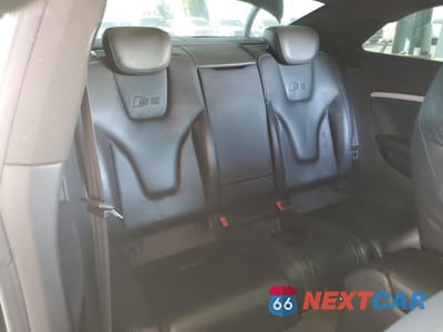 Zdjęcie 10 z 14 samochodu: 2010 AUDI S5 PREMIUM PLUS VIN:WAUCVAFR3AA003638 - miniatura