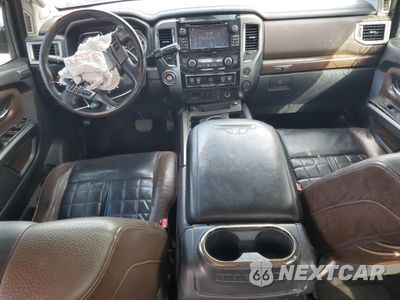 Zdjęcie 8 z 15 samochodu: 2017 NISSAN TITAN SV VIN:1N6AA1E60HN521297 - miniatura