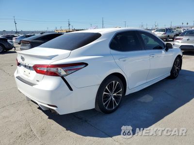 Trzecie zdjęcie samochodu z tyłu: 2018 TOYOTA CAMRY L VIN:4T1B11HK3JU572509 - miniatura