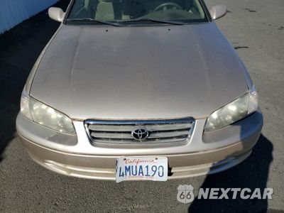 Zdjęcie 11 z 12 samochodu: 2000 TOYOTA CAMRY LE VIN:4T1BF22K1YU111125 - miniatura