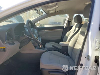 Zdjęcie 7 z 12 samochodu: 2017 HYUNDAI ELANTRA SE VIN:5NPD74LF1HH092822 - miniatura
