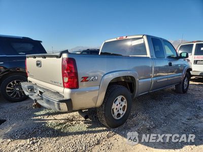 Trzecie zdjęcie samochodu z tyłu: 2003 CHEVROLET SILVERADO K1500 VIN:2GCEK19T931255287 - miniatura