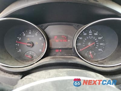 Zdjęcie 9 z 12 samochodu: 2016 KIA SEDONA LX VIN:KNDMB5C13G6094234 - miniatura