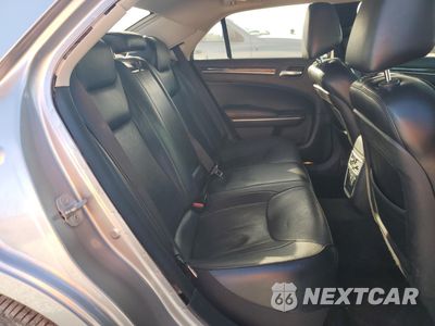 Zdjęcie 10 z 14 samochodu: 2015 CHRYSLER 300C VIN:2C3CCAKG6FH808544 - miniatura