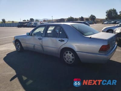 Drugie zdjęcie samochodu z przodu: 1994 MERCEDES-BENZ S 420 VIN:WDBGA43E8RA165732 - miniatura