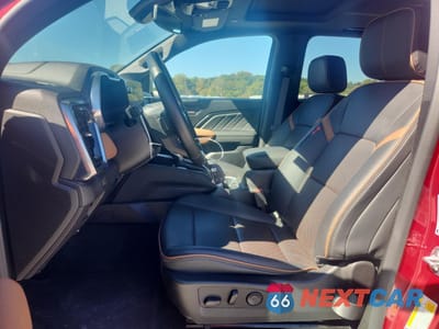 Zdjęcie 7 z 13 samochodu: 2023 GMC CANYON AT4 VIN:1GTP6DEK4P1253048 - miniatura