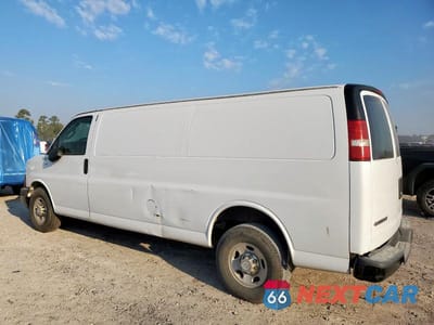Drugie zdjęcie samochodu z przodu: 2018 CHEVROLET EXPRESS 3500 6.0L V8 VIN:1GCZGHFG7J1165402 - miniatura