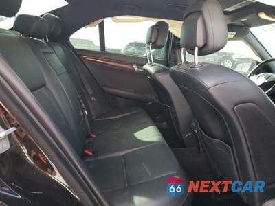 Zdjęcie 10 z 12 samochodu: 2010 MERCEDES-BENZ C 350 VIN:WDDGF5GB9AF463602 - miniatura