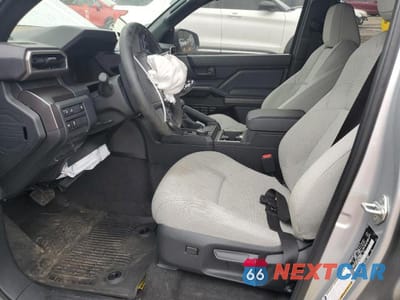 Zdjęcie 7 z 12 samochodu: 2025 TOYOTA 4RUNNER SR5 VIN:JTEVA5AR9S5006975 - miniatura