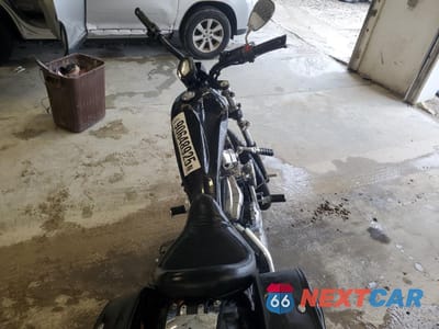 Zdjęcie 6 z 9 samochodu: 2013 HONDA VT1300 CX VIN:JH2SC61N2DK101006 - miniatura