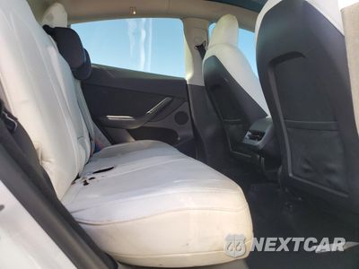 Zdjęcie 10 z 12 samochodu: 2022 TESLA MODEL Y VIN:7SAYGDEE6NA014374 - miniatura