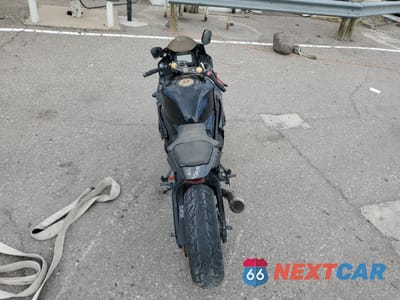 Zdjęcie 6 z 9 samochodu: 2019 SUZUKI GSX-R1000 VIN:JS1DM11F3K7100001 - miniatura