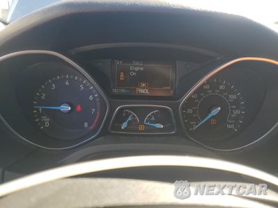 Zdjęcie 9 z 12 samochodu: 2016 FORD FOCUS SE VIN:1FADP3F25GL402165 - miniatura