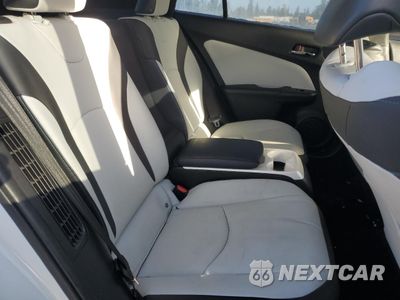 Zdjęcie 10 z 13 samochodu: 2019 TOYOTA PRIUS PRIME VIN:JTDKARFP3K3117863 - miniatura