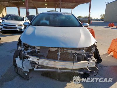 Piąte zdjęcie samochodu w środku: 2020 TOYOTA COROLLA LE VIN:5YFEPRAE7LP098521 - miniatura