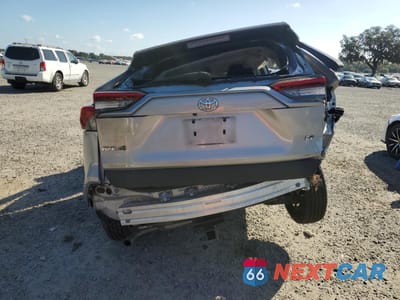 Zdjęcie 6 z 13 samochodu: 2019 TOYOTA RAV4 LE VIN:2T3H1RFV2KW024581 - miniatura